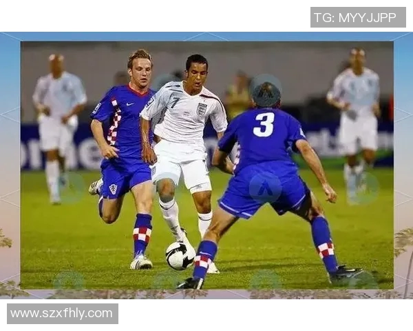 足球明星顾齐尔的传奇之路与辉煌成就揭秘